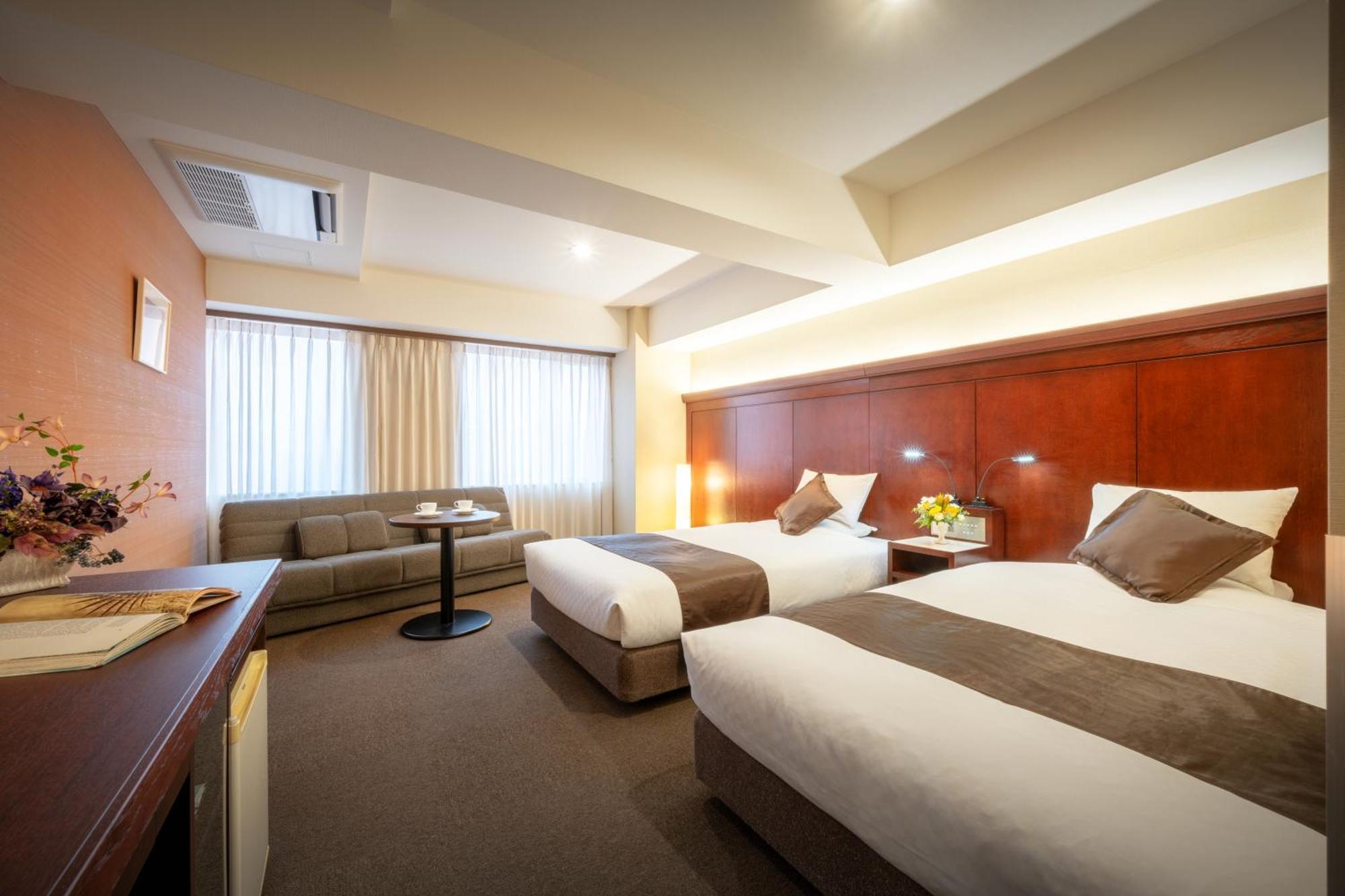Niigata Grand Hotel Extérieur photo