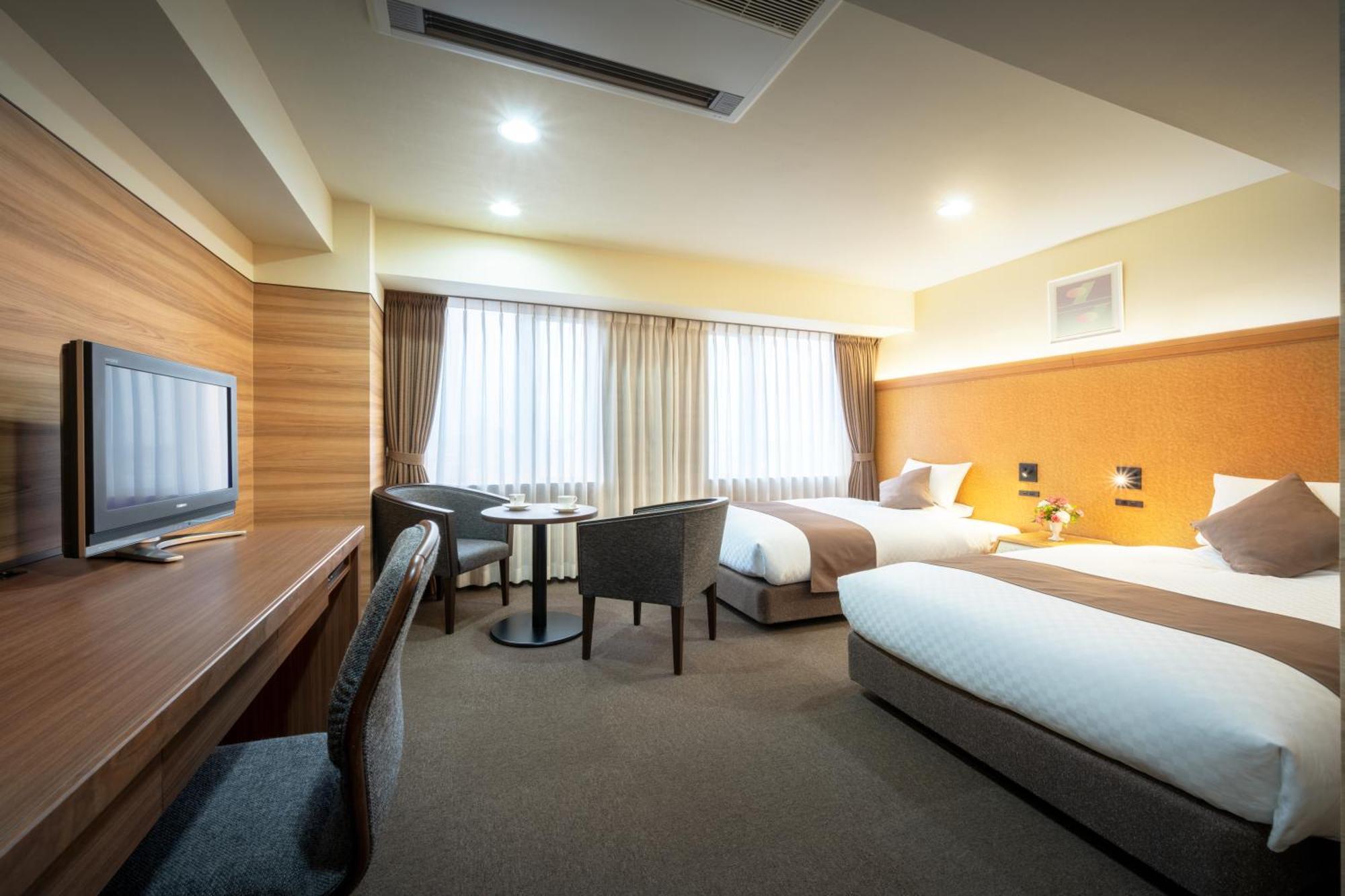 Niigata Grand Hotel Extérieur photo