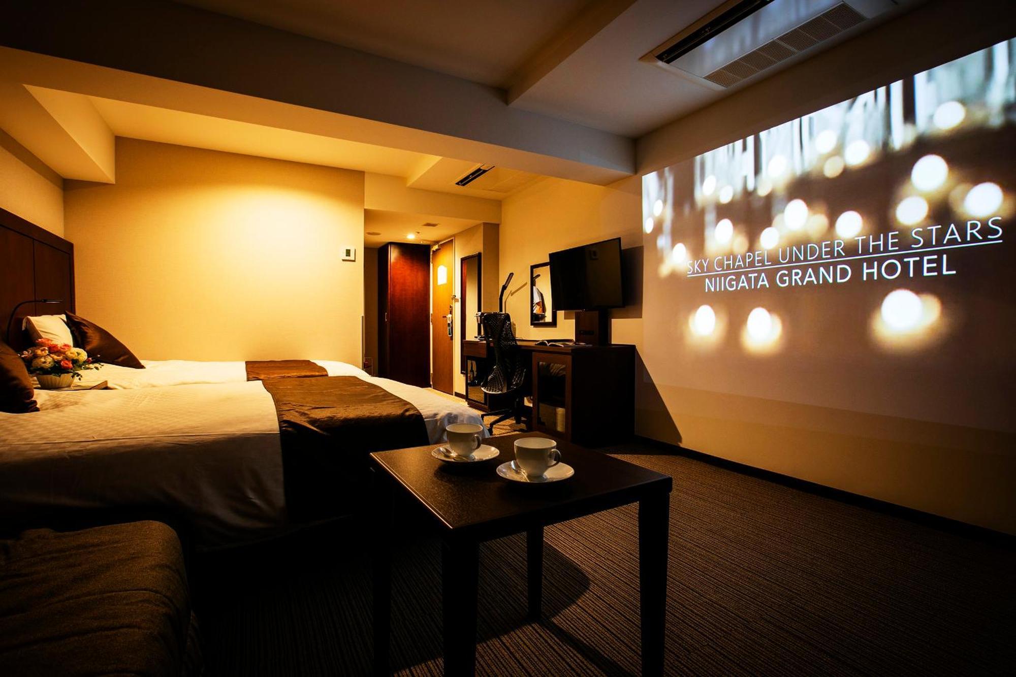 Niigata Grand Hotel Extérieur photo