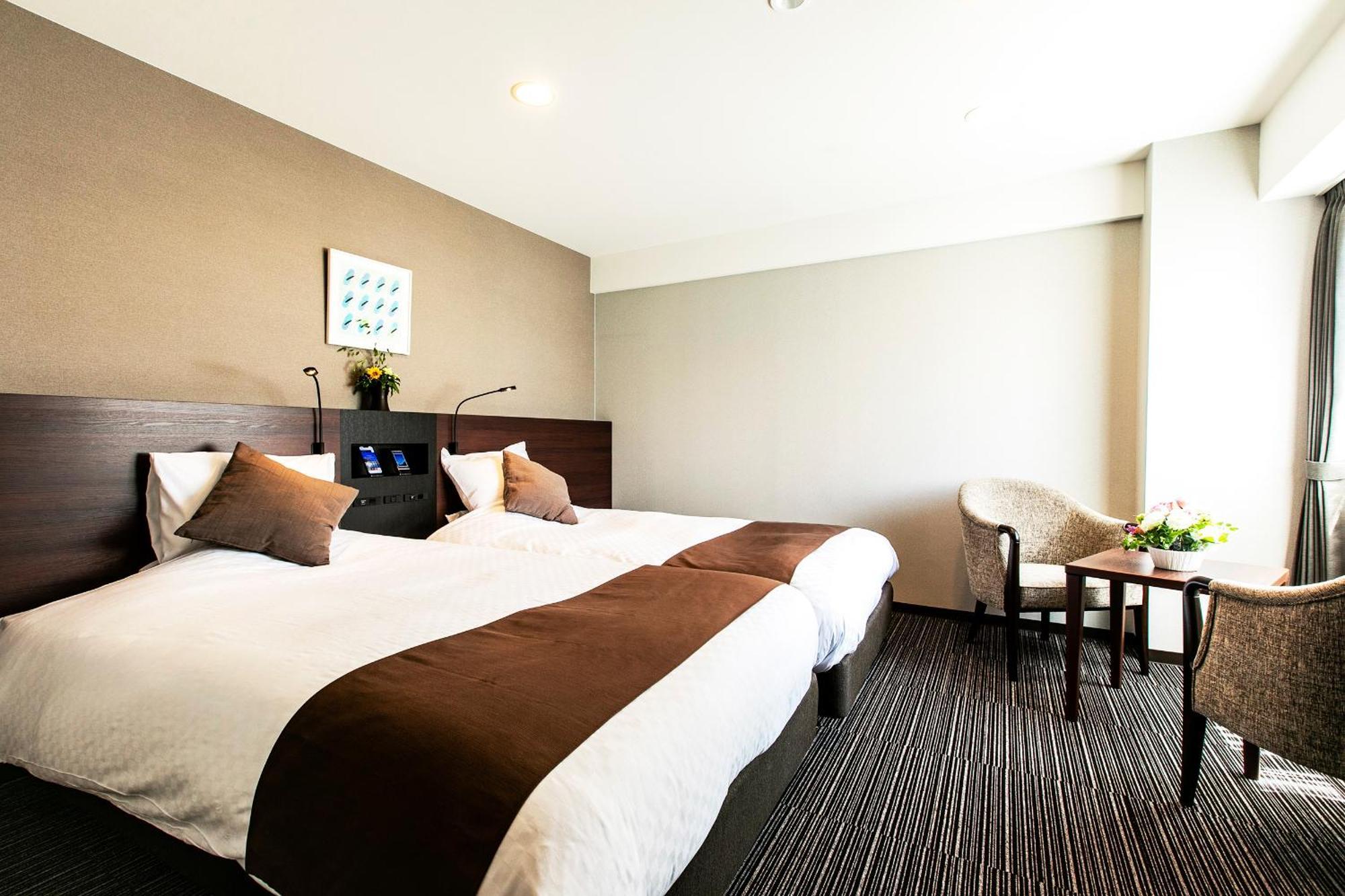 Niigata Grand Hotel Extérieur photo